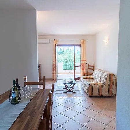 In - Nuoro Apartment Orosei